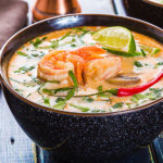 Тайский суп с морепродуктами