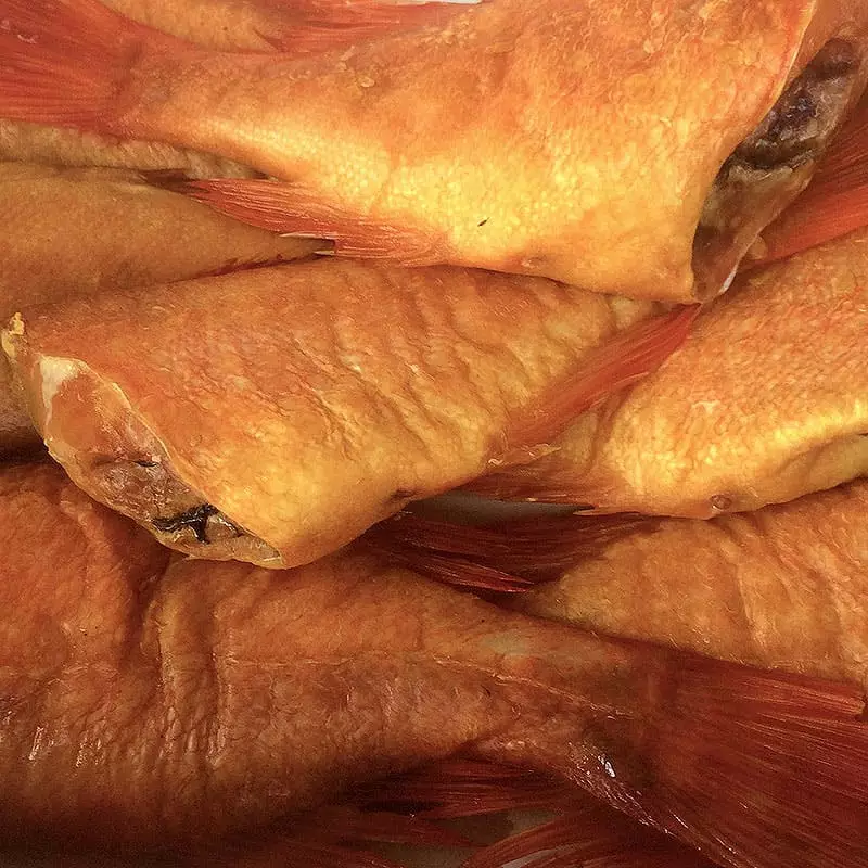 Морской окунь горячего копчения цена