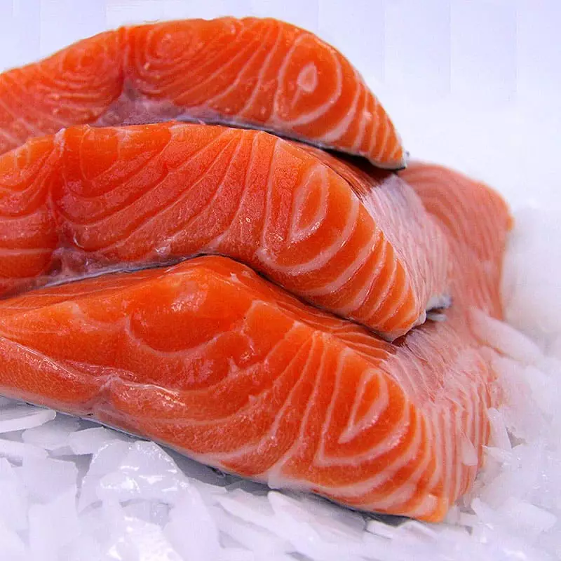 Семга замороженная в море